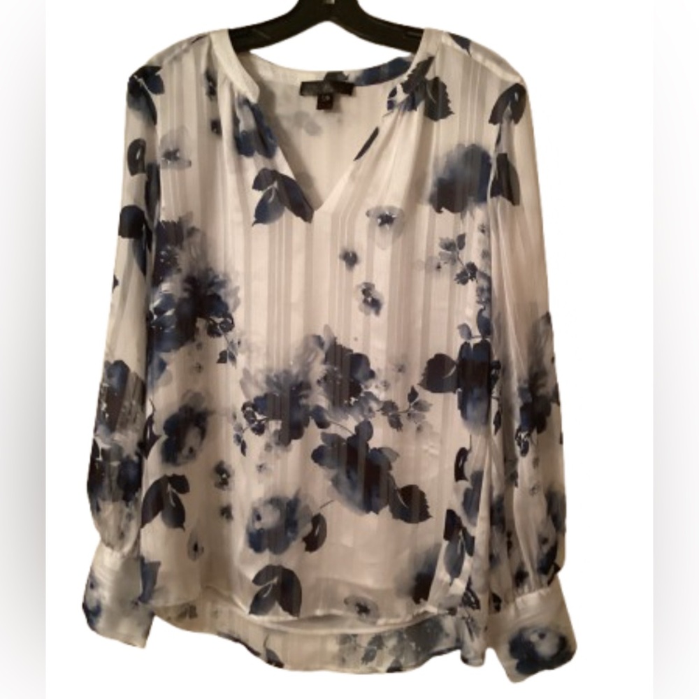 Renuar Blue and White Floral Blouse
